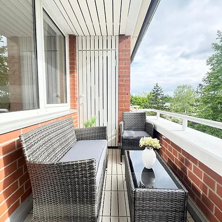 Regency - Exklusive Zentrale 50m2 I Balkon I Wifi I Netflix